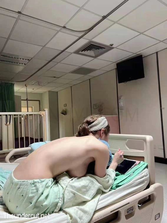 Doctor Yingyinghushi Nude Leaked 003