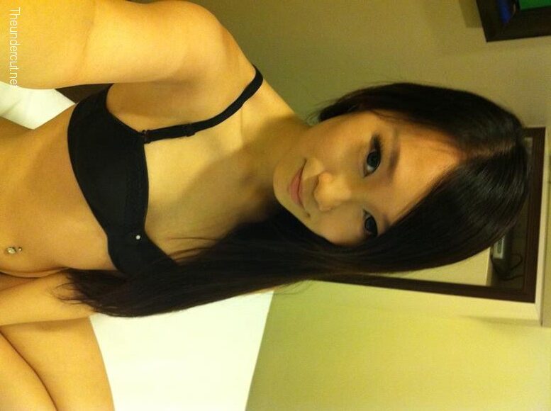 Singaporean Model Angeline Lim Nude Sexy Leaked 092