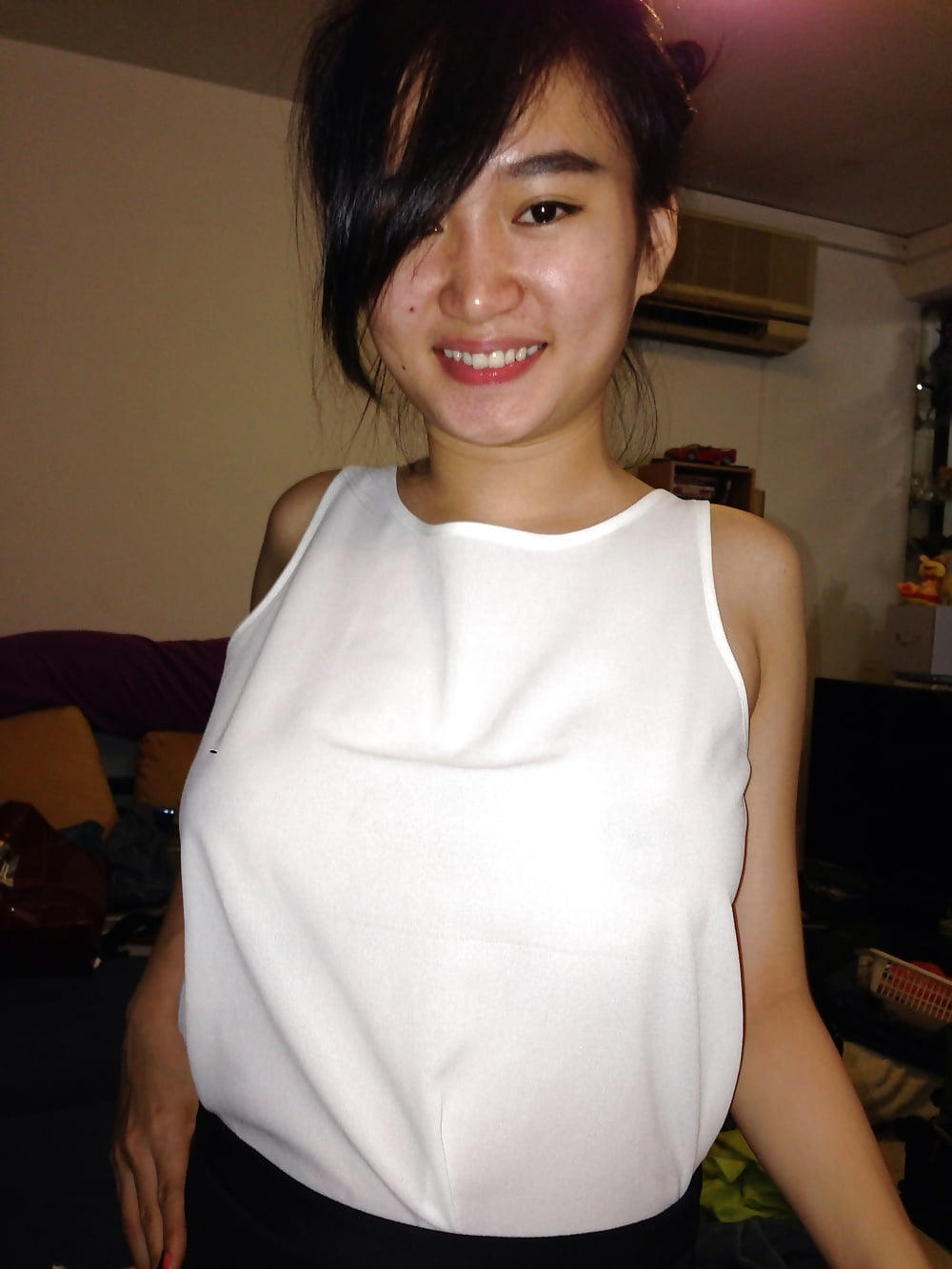 Vietnamese Singaporean Girl Jenny Trang Nude Leaked 028